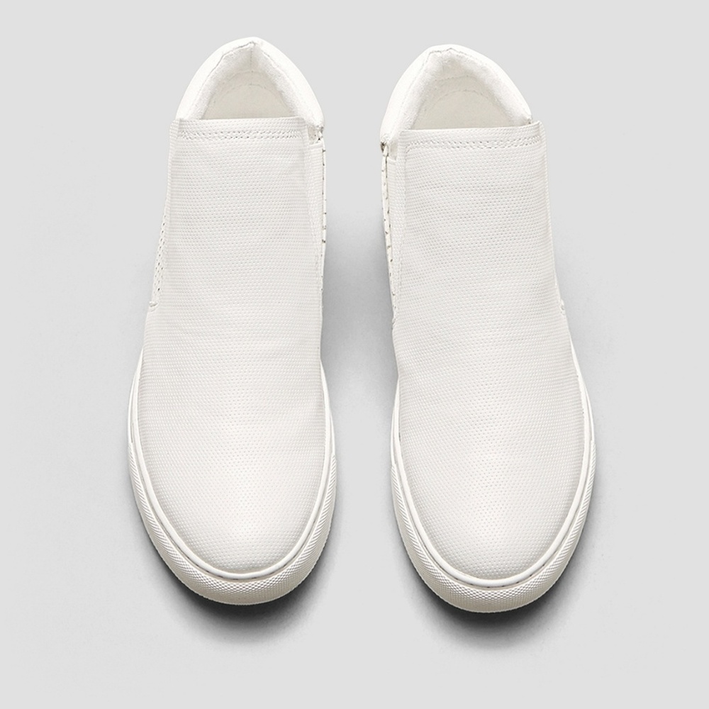 Kenneth Cole White Keiko Perforated Sneakers